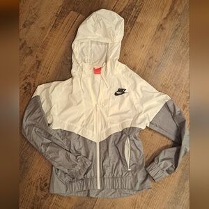 Womens Nike Windbreaker